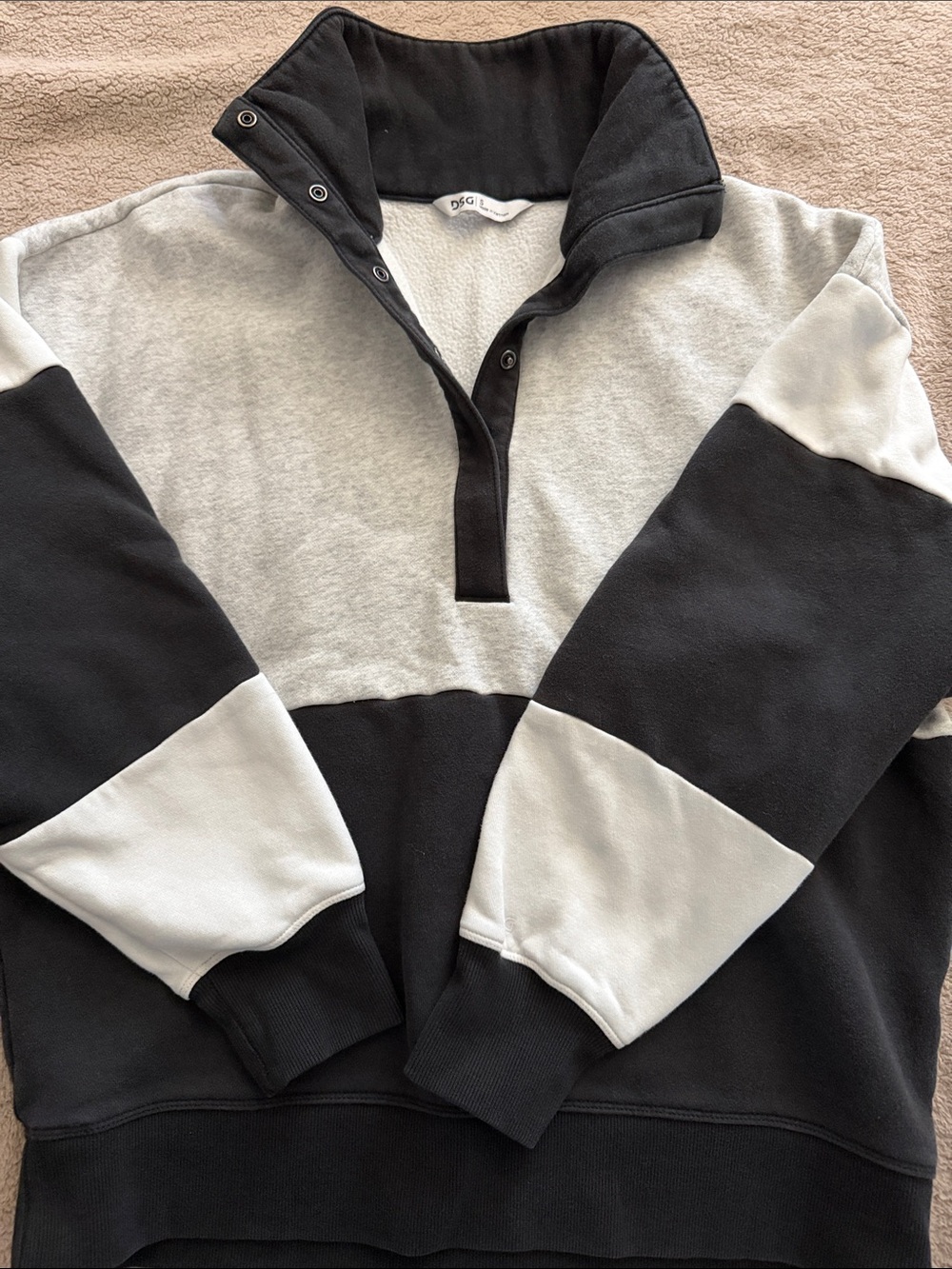 DSG Two-Tone Black and Light Gray Zip-Up Sweatshirt